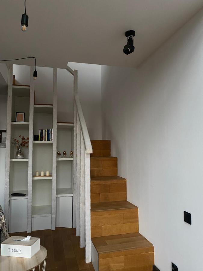 Wyjatkowy 2-Poziomowy Klimatyzowany Loft Apartment Lodź Bagian luar foto